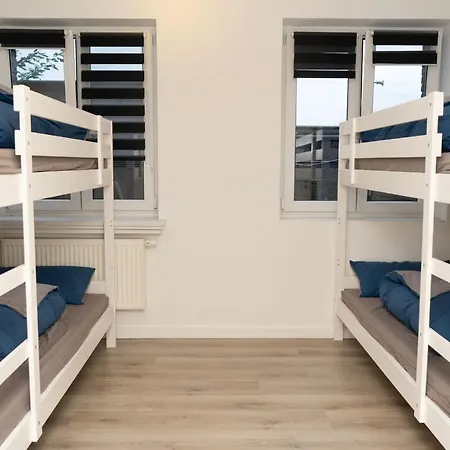 Downtown Hostal Brema